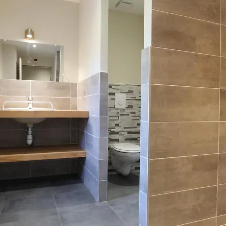 بيت ضيافة Guestroom Les Estables, 1 Piece, 2 Personnes - Fr-1-582-384 ليس إستابليس
